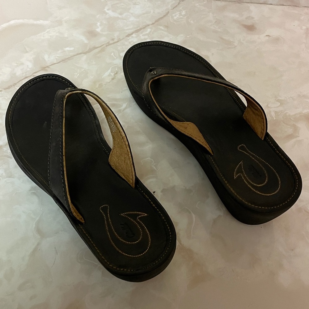 OluKai Hali'A Women's Sandal - Black/Black
